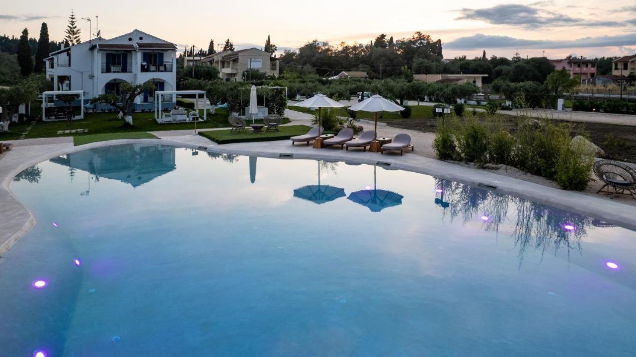 Sun 'N Chill, Boutique Apartments & Beach Villa Melíkia Екстериор снимка