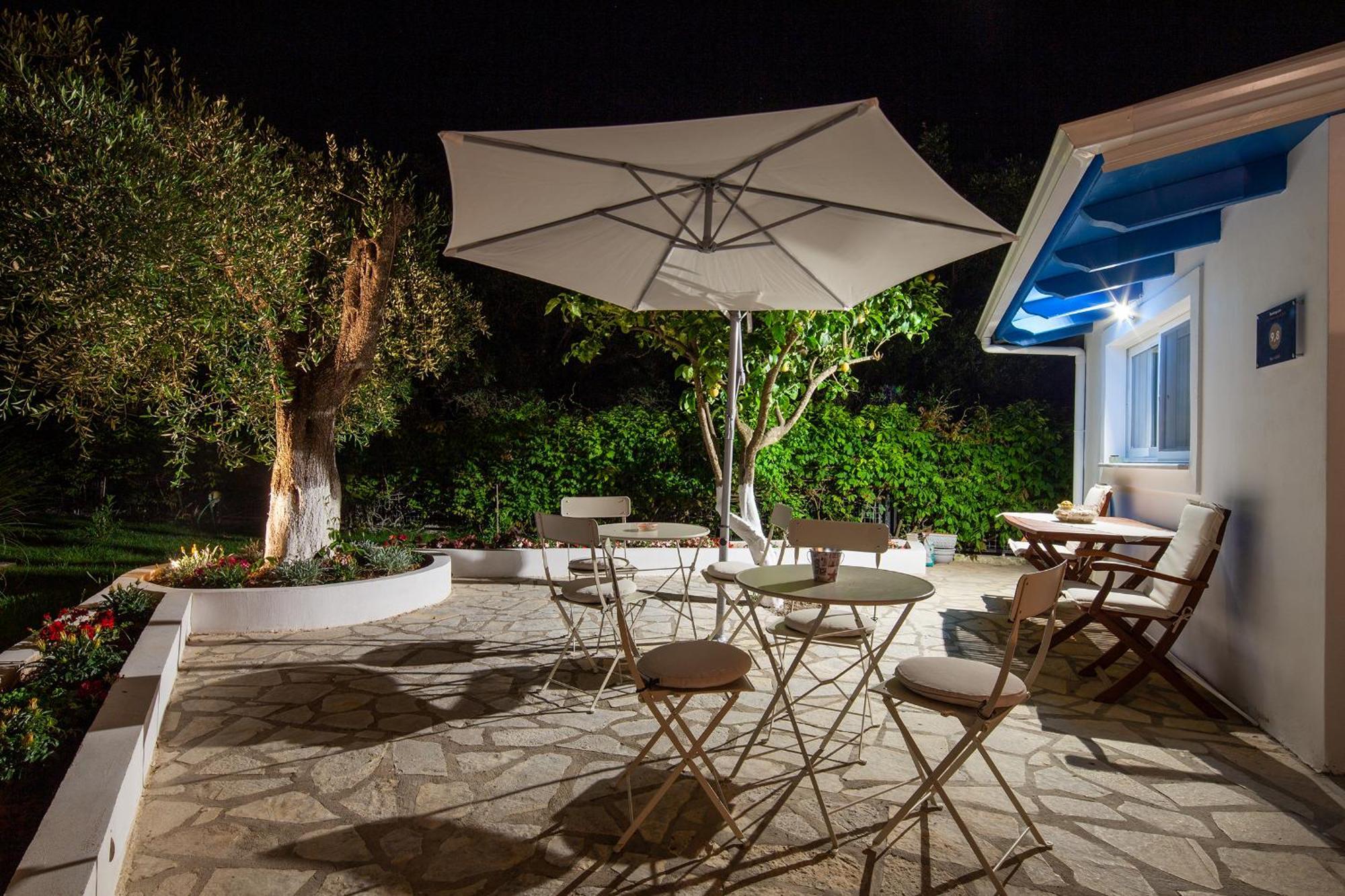 Sun 'N Chill, Boutique Apartments & Beach Villa Melíkia Екстериор снимка